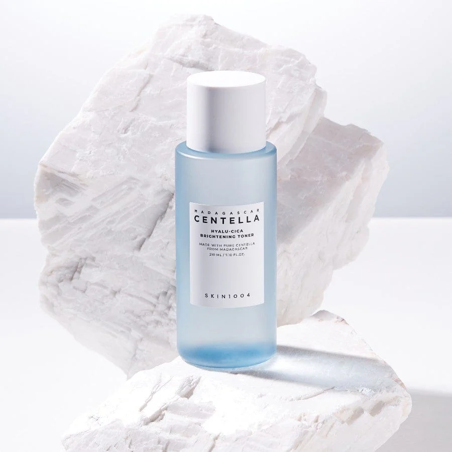 Skin1004 Madagascar Centella Hyalu-Cica Brightening Toner 30ml - Image 5