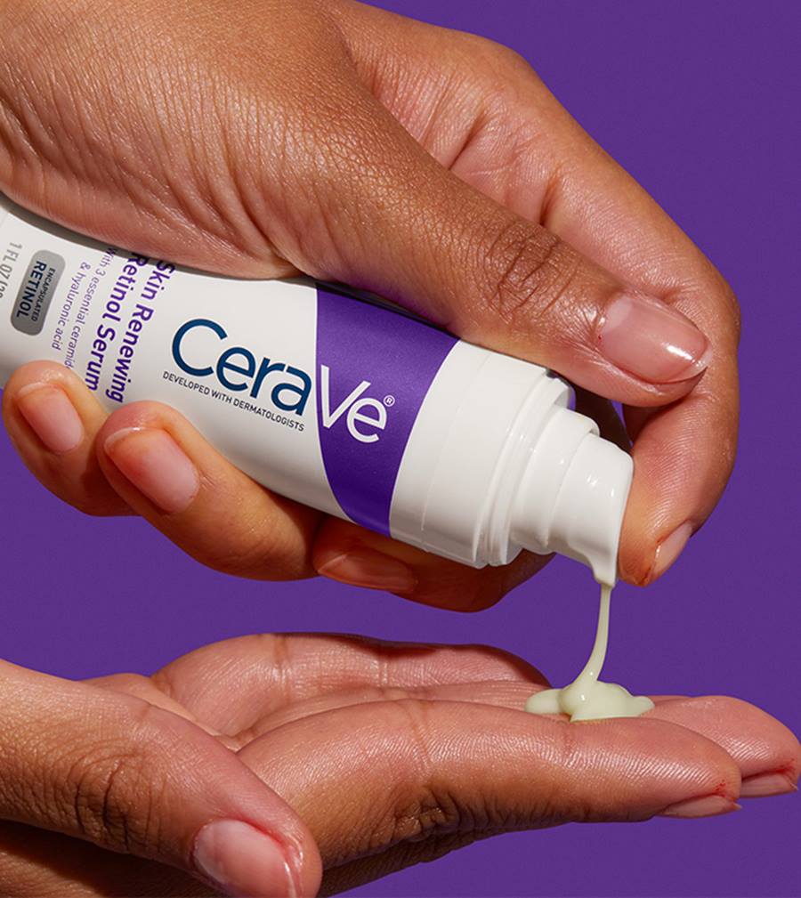 CeraVe Skin Renewing Retinol Serum 30ml - Image 3